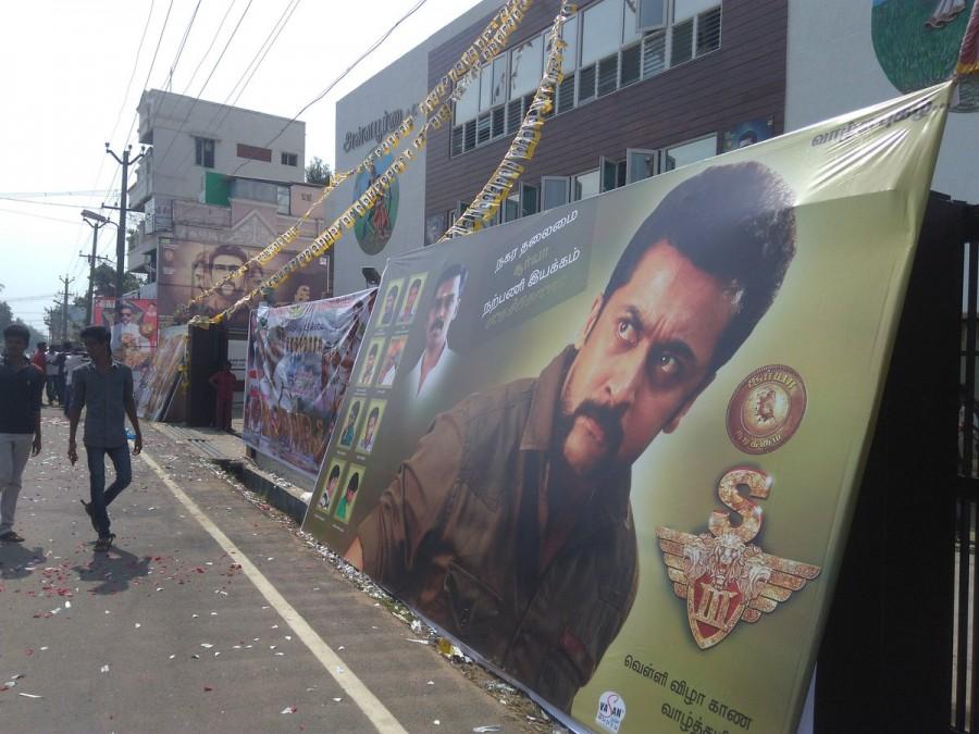 Suriya fans celebrate Singam 3 aka Si3 movie release. Suriya,actor Suriya,Singam 3,Si3,Si3 release,Si3 movie release,Suriya fans,actor Suriya fans