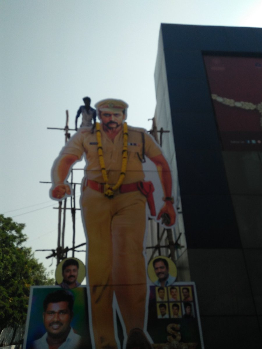 Suriya fans celebrate Singam 3 aka Si3 movie release. Suriya,actor Suriya,Singam 3,Si3,Si3 release,Si3 movie release,Suriya fans,actor Suriya fans