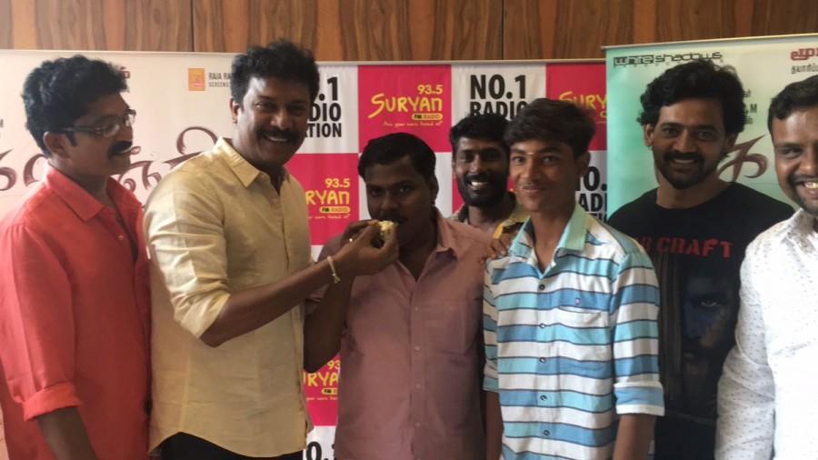 Tamil movie Kolanji audio launch held at Suryan FM station in Chennai. Celebs like P. Samuthirakani, Naveen. M, Natarajan Sankaran and others graced the event. Samuthirakani,Kolanji audio launch,Kolanji audio,Kolanji music launch,Kolanji audio launch pics,Kolanji audio launch images,Kolanji audio launch photos,Kolanji audio launch stills,Kolanji audio launch pictures