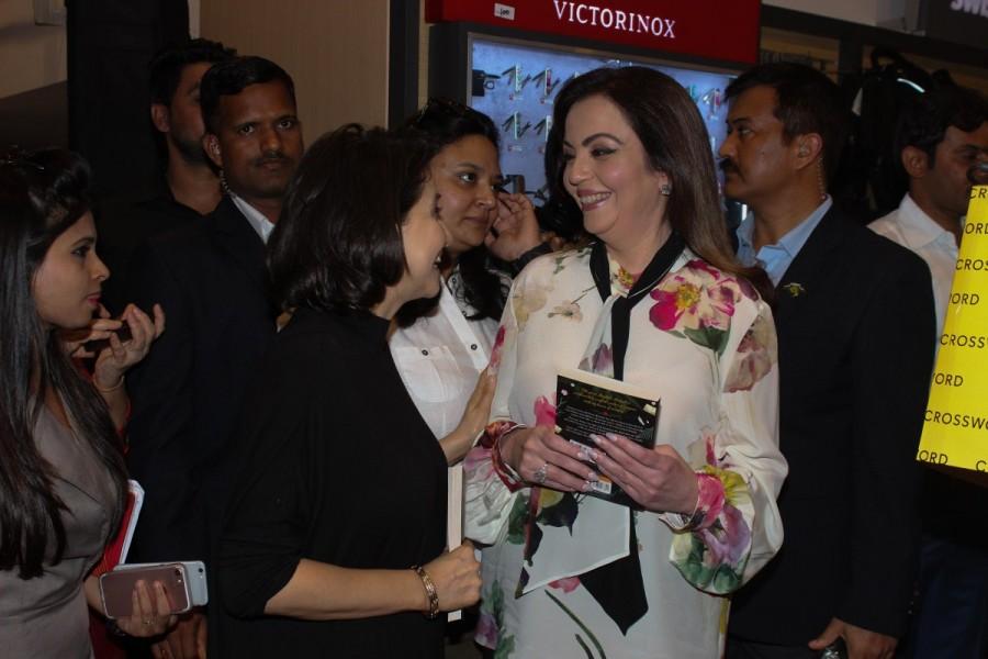 Nita Ambani, Chairperson, Reliance Foundation, with film journalist Anupama Chopra spotted during the launch of Zuni Chopra's book 'The House That Spoke', at Crossword bookstore, in Mumbai on February 8, 2017. Zuni Chopra is the 15-year-old daughter of Bollywood filmmaker Vidhu Vinod Chopra and film journalist Anupama Chopra. Nita Ambani,Anupama Chopra,Vidhu Vinod Chopra,film journalist Anupama Chopra,The House That Spoke,The House That Spoke book,The House That Spoke book launch
