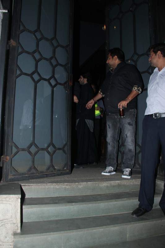 Bollywood actor Emraan Hashmi spotted with his wife Parveen Shahani at friends party at Bandra. Emraan Hashmi,Emraan Hashmi wife,Emraan Hashmi with his wife,Parveen Shahani,Bandra,actor Emraan Hashmi,Emraan Hashmi latest pics,Emraan Hashmi latest images,Emraan Hashmi latest photos,Emraan Hashmi latest stills,Emraan Hashmi latest pictures