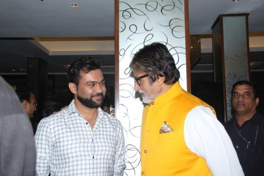 Celebs like Amitabh Bachchan, Sushant Singh, Diyendu Sharma, Kabir Khan, Satish Kaushik and others spotted at Kirori Mal College Alumni meet.