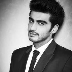 Arjun Kapoor: Arjun known for his rugged look, grabbed female eyeballs right from his debut film Ishaqzaade. The versatile actor has done offbeat as well as intense movies like Finding Fanny, Tevar, and Ki & Ka amongst others. Vicky Kaushal,Varun Dhawan,Sushant Singh,Sidharth Malhotra,Saqeeb Saleem,Randeep Hooda,arjun kapoor,Valentine's Day,Valentine's Day special