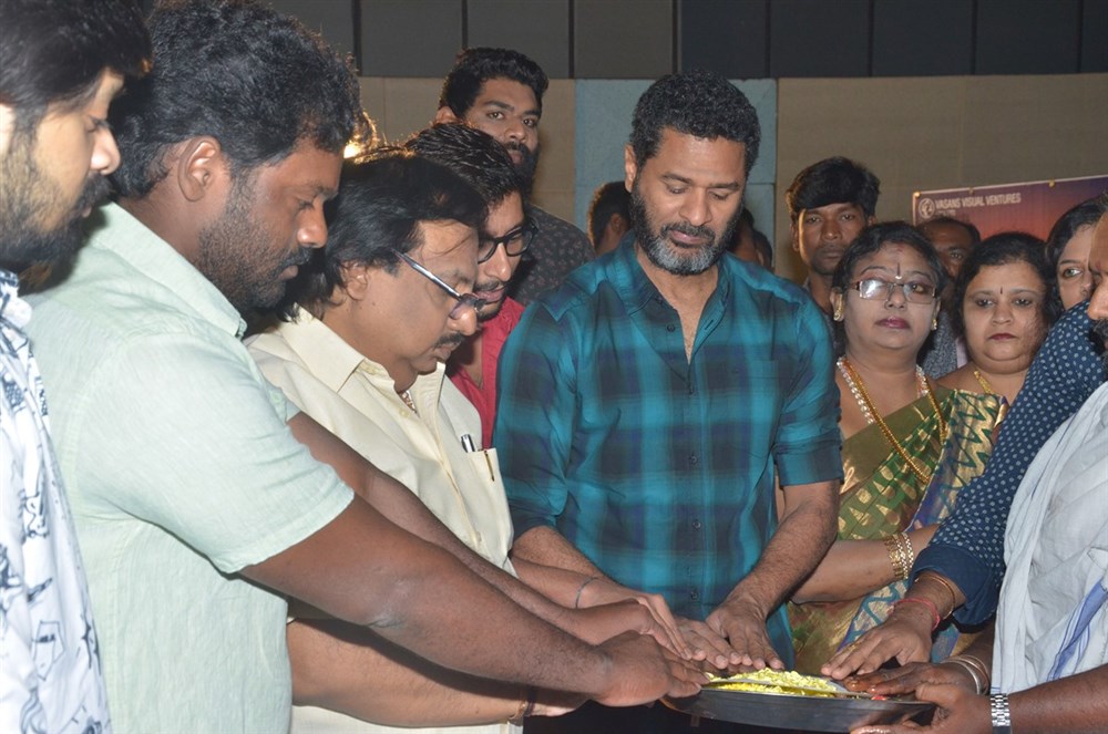 Tamil movie Yung Mung Sung (Eng Mang Sang) launched in Chennai. Celebs like Prabhu Deva, RJ Balaji, MS Arjun, Ashwin Raja, KS Srinivasan, KS Sivaraman, Mohan Raja, Amresh Ganesh, T Siva, SR Prabhu, Katragadda Prasad, Kalaipuli S Thanu, Viveka, K Rajan and others graced the event. Prabhu Deva,RJ Balaji,MS Arjun,Ashwin Raja,KS Srinivasan,Mohan Raja,Yung Mung Sung movie launch,Yung Mung Sung,Yung Mung Sung movie launch pics,Yung Mung Sung movie launch images,Yung Mung Sung movie launch photos,Yung Mung Sung movie launch stills