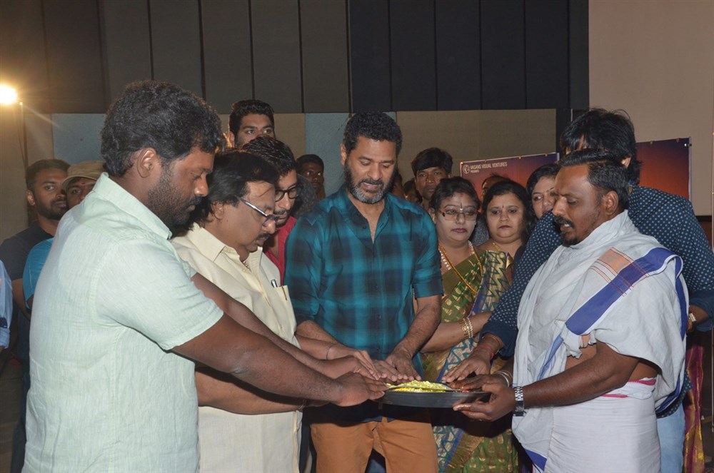 Tamil movie Yung Mung Sung (Eng Mang Sang) launched in Chennai. Celebs like Prabhu Deva, RJ Balaji, MS Arjun, Ashwin Raja, KS Srinivasan, KS Sivaraman, Mohan Raja, Amresh Ganesh, T Siva, SR Prabhu, Katragadda Prasad, Kalaipuli S Thanu, Viveka, K Rajan and others graced the event. Prabhu Deva,RJ Balaji,MS Arjun,Ashwin Raja,KS Srinivasan,Mohan Raja,Yung Mung Sung movie launch,Yung Mung Sung,Yung Mung Sung movie launch pics,Yung Mung Sung movie launch images,Yung Mung Sung movie launch photos,Yung Mung Sung movie launch stills