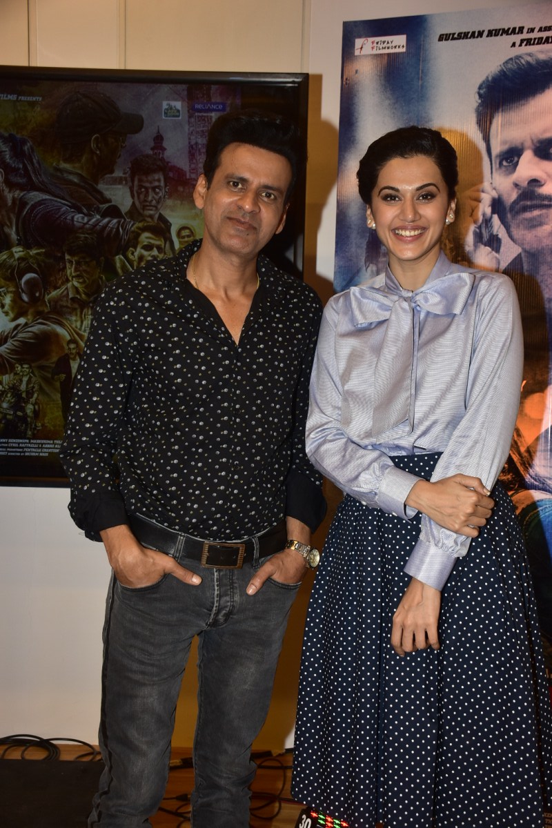 Manoj Bajpayee has been shown as her handler who is overlooking and taking charge of getting Taapsee trained to perfection in intense action sequences and we see her perform daredevil stunts and develop exceptional martial arts skills too. The starcast of Baby, Anupam Kher, Danny Denzongpa and Akshay Kumar are also seen in Cameos. Manoj Bajpayee,Taapsee Pannu,Naam Shabana,Naam Shabana trailer launch,Naam Shabana trailer,Naam Shabana trailer launch pics,Naam Shabana trailer launch images,Naam Shabana trailer launch photos,Naam Shabana trailer launch stills,Naam Shabana trailer launc