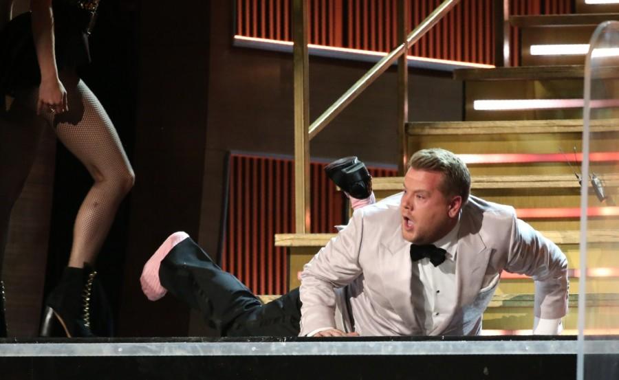Show host James Corden falls down the stairs. 59th Annual Grammy Awards,Grammy Awards,Grammy Awards 2017,best of Grammy Awards,Grammy Awards pics,Grammy Awards images,Grammy Awards photos,Grammy Awards stills,Grammy Awards pictures,Beyonce,Beyonce performs