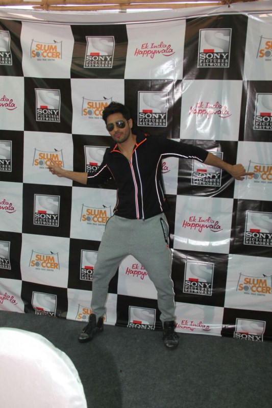Bollywood actor Siddharth Malhotra to inaugurate National Inclusion Cup - A CSR initiative by Sony Pictures Networks India. Siddharth Malhotra,National Inclusion Cup,National Inclusion Cup 2017,National Inclusion Cup pics,National Inclusion Cup images,actor Siddharth Malhotra,Siddharth Malhotra latest pics,Siddharth Malhotra latest images,Siddharth Malhotra latest photos,Siddh