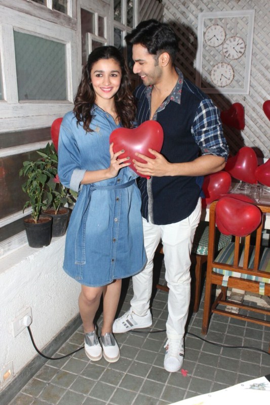 Valentine’s Day 2017: Badrinath Ki Dulhania stars Alia Bhatt and Varun Dhawan celebrate the day of love. Valentine’s Day,Valentine’s Day 2017,Badrinath Ki Dulhania,Alia Bhatt- Varun Dhawan,Alia Bhatt and Varun Dhawan,Alia Bhatt,Varun Dhawan,Valentine’s Day celebrations,Valentine’s Day pics,Valentine’s Day images,Valentine’s Day photos,Valentine’s Day stills