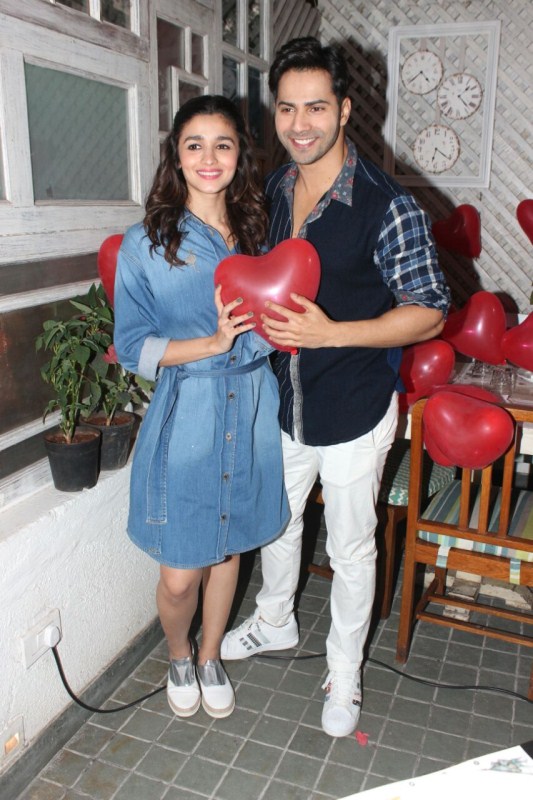 Valentine’s Day 2017: Badrinath Ki Dulhania stars Alia Bhatt and Varun Dhawan celebrate the day of love. Valentine’s Day,Valentine’s Day 2017,Badrinath Ki Dulhania,Alia Bhatt- Varun Dhawan,Alia Bhatt and Varun Dhawan,Alia Bhatt,Varun Dhawan,Valentine’s Day celebrations,Valentine’s Day pics,Valentine’s Day images,Valentine’s Day photos,Valentine’s Day stills