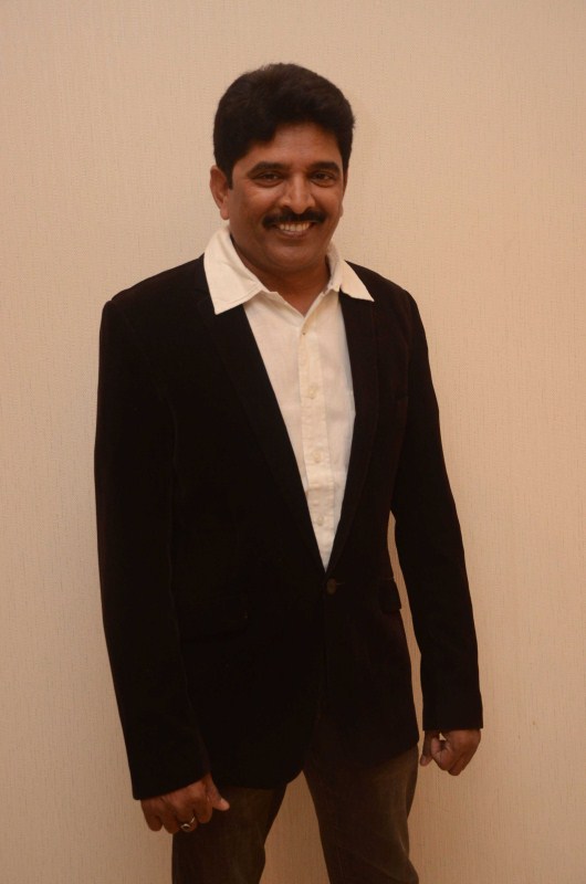 Bollywood actor Tusshar Kapoor launched the music of Marathi film 'Waakya'. The star cast of the film Abhijeet Kulkarni, Priyanka Dynanlaxmi, Ganesh Yadav Prema Kiran, Kishori Sahane, Subhash Bhalsingh, Panshul Kamod and Music director Dev - Ashish was present at the event. Tusshar Kapoor,Marathi film 'Waakya,Abhijeet Kulkarni,Priyanka Dynanlaxmi,Ganesh Yadav Prema Kiran,Kishori Sahane,Subhash Bhalsingh,Panshul Kamod