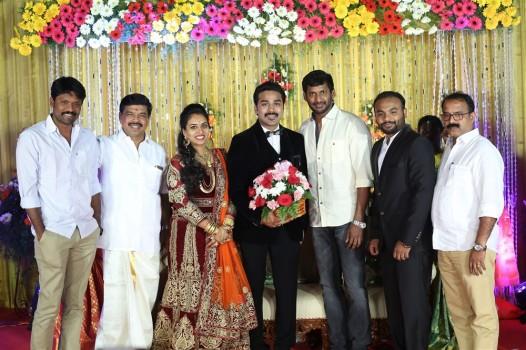 Mithun wedding reception held at Chennai. Celebs like Vishal, Napoleon, Suresh Kamatchi, Seeman, K Rajan, Sounthara Raja, Pon Radhakrishnan, T Siva, Ezhil, CP Radhakrishnan, Vanathi Srinivasan, Tamilisai Soundararajan, Aruldoss, Chaams, S. Balasubramanian Adityan (Chairman, Dinathanthi Group), Nikil Murugan and others graced the event.