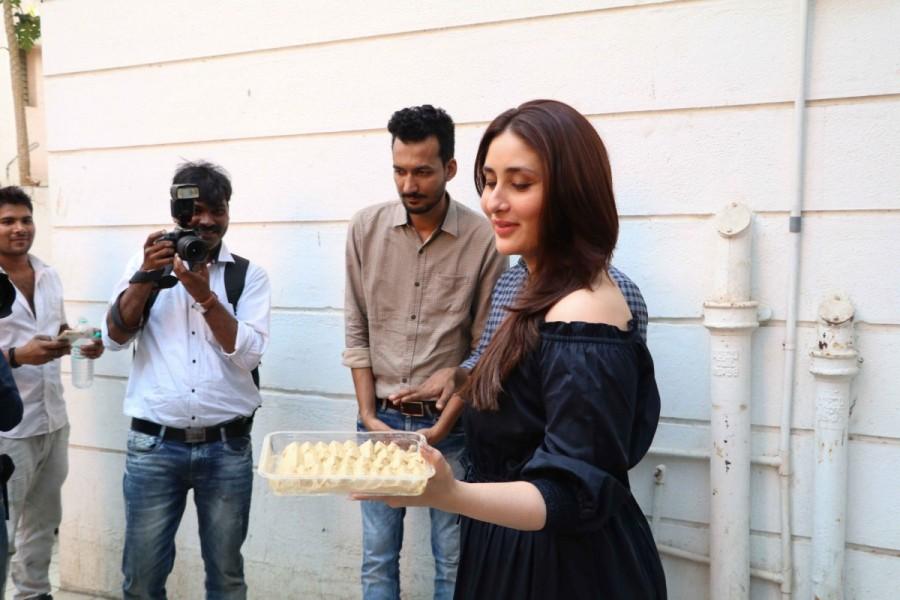 Bollywood actress Kareena Kapoor Khan celebrates Taimur Ali's birthday with media and distributes sweets at an event! Kareena Kapoor,Kareena Kapoor Khan,Kareena Kapoor celebrates Taimur,Kareena Kapoor celebrates Taimur birthday,Taimur Ali Khan,Taimur Ali Khan birthday,Taimur Ali Khan birthday celebrations