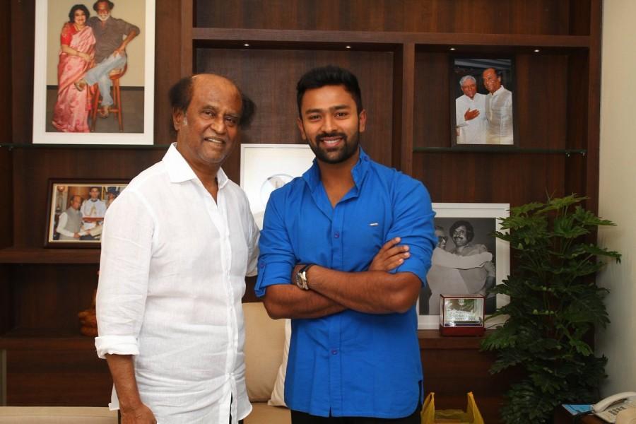 Actor Shanthanu Bhagyaraj, Director Adhiroopan, Producer Pollachi V Visu, Pollachi Gold V Kumar met Superstar Rajinikanth. Actor Shanthanu Bhagyaraj,Director Adhiroopan,Producer Pollachi V Visu,Pollachi Gold V Kumar,Mupparimanam Team,Mupparimanam,Mupparimanam promotion