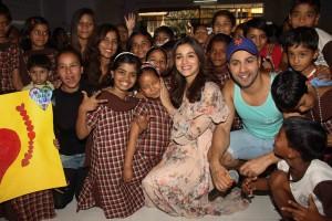Varun Dhawan and Alia Bhatt,Varun Dhawan,Alia Bhatt,Valentine's Day,Valentine's Day celebrations,orphan child,Bandra,Mumbai
