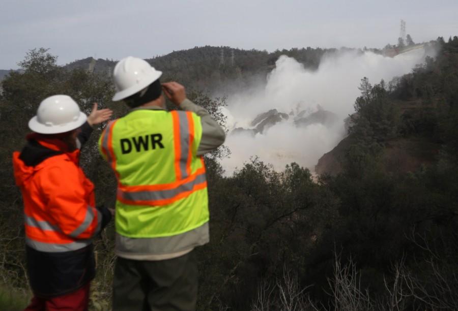 Water is released from the Lake Oroville Dam after an evacuation was ordered for communities downstream from the dam in Oroville, California. California dam,California dam threatens,America,America's tallest dam,Northern California winter