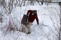 A man from Yemen crosses the U.S.-Canada border into Hemmingford, Quebec, Canada February 14, 2017. Refugees in the United States fearing a worsening climate of xenophobia in the wake of a divisive U.S. presidential campaign are flocking to Canada in growing numbers.