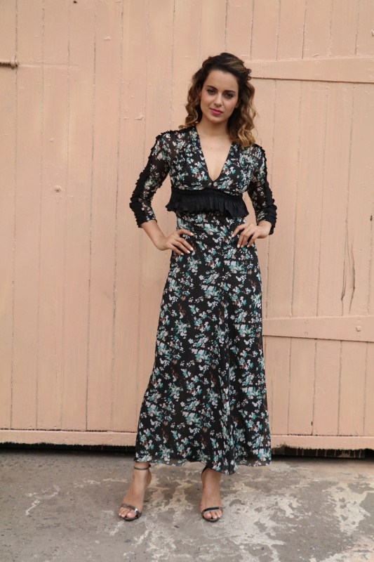 Bollywood actress Kangana Ranaut spotted at Mehboob Studio. Kangana Ranaut,actress Kangana Ranaut,Kangana Ranaut at Mehboob Studio,Kangana Ranaut latest pics,Kangana Ranaut latest images,Kangana Ranaut latest photos,Kangana Ranaut latest stills,Kangana Ranaut latest pictures