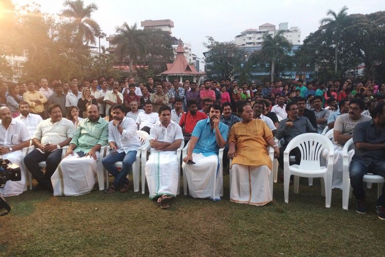 Malayalam film Industry stood together for Actress molestation case. Celeb like Dileep, Manju Warrier, Mammootty and others rally for justice. Dileep,Manju Warrier,Mammootty,Malayalam film Industry,Malayalam film,Bhavana molestation case,Bhavana molestation,Bhavana