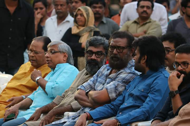 Malayalam film Industry stood together for Actress molestation case. Celeb like Dileep, Manju Warrier, Mammootty and others rally for justice. Dileep,Manju Warrier,Mammootty,Malayalam film Industry,Malayalam film,Bhavana molestation case,Bhavana molestation,Bhavana