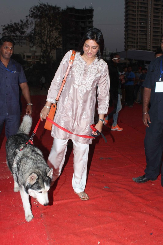 Priya Dutt spotted at Glam Dogs event in Mumbai. Priya Dutt,Sidharth Malhotra,Smita Thackeray,Arbaaz Khan,Ramesh Taurani,Deepshikha Nagpal,Rajesh Khattar,Vandana Sajnani,Glam Dogs,Glam Dogs event
