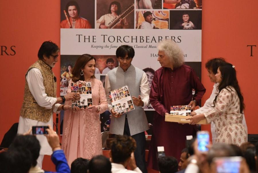 Bollywood actor Amitabh Bachchan and Nita Ambani spotted at the launch of book The Torchbearers by author Harsh Meswani in Mumbai. Amitabh Bachchan,Nita Ambani,Amitabh Bachchan and Nita Ambani,The Torchbearers,Harsh Meswani