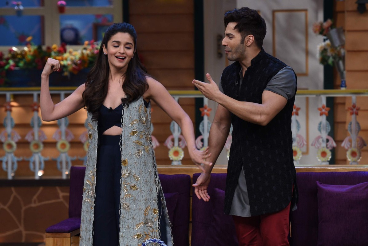 alia bhatt dress in kapil sharma show for badrinath ki dulhania