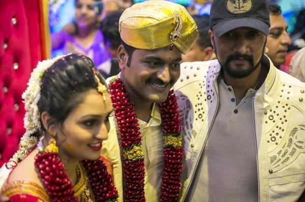 Hebbuli actor Kichcha Sudeep, Rakshith Shetty at Rishab Shetty wedding ...