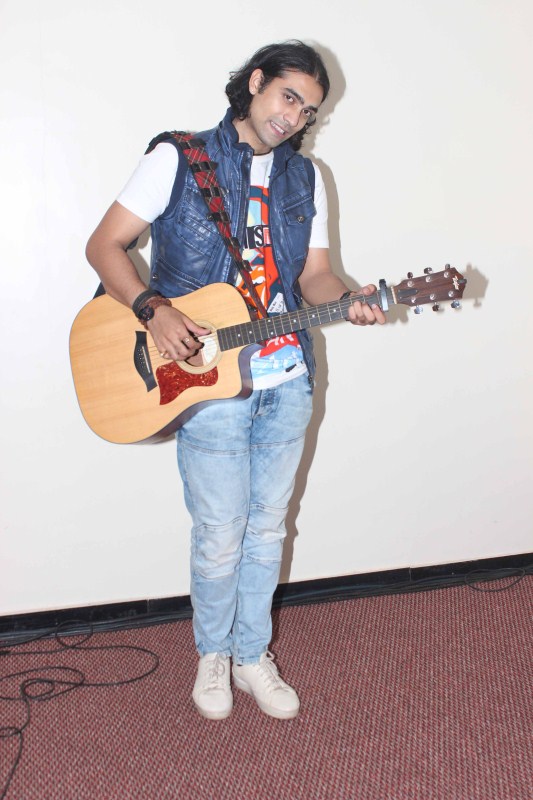 Jubin Nautiyal performance of his latest single song Haaye Dil. Jubin Nautiyal,singer Jubin Nautiyal,Haaye Dil,Haaye Dil song