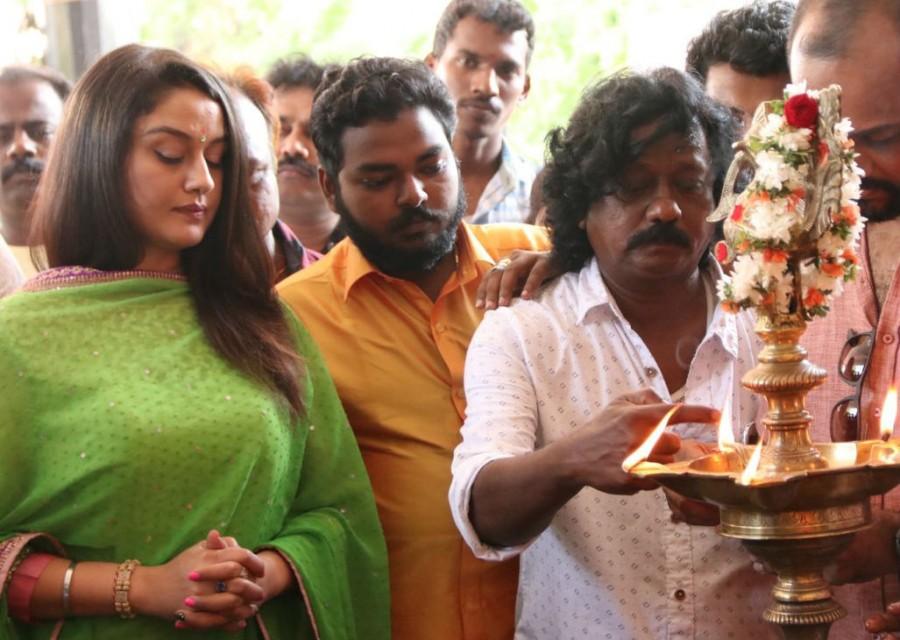 Tamil movie Agalya launch event held at Chennai. Celebs like Sonia Agarwal, TP Gajendran, Shijinlal, Jk Ritheesh, Shibin Sha and others graced the event. Sonia Agarwal,actress Sonia Agarwal,Agalya movie launch,Agalya,Agalya movie launch pics,Agalya movie launch images,Agalya movie launch photos,Agalya movie launch stills,Agalya movie launch pictures