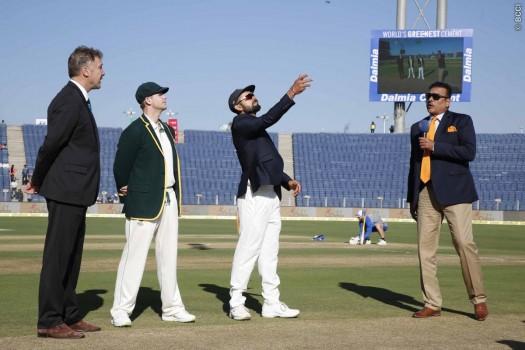 Australian skipper Steven Smith won the toss and elected to bat against India in the opening match of their four-match Test cricket series here on Friday.