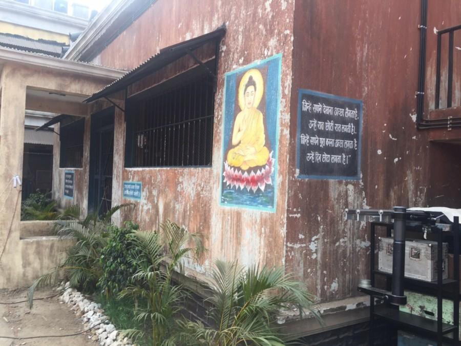 Including these positive sayings on the jail walls is definitely an innovative idea and will be an inspiration to people. Farhan Akhtar,actor Farhan Akhtar,Lucknow Central,Lucknow Central Jail,Film City,Lucknow Central movie,bollywood movie Lucknow Central