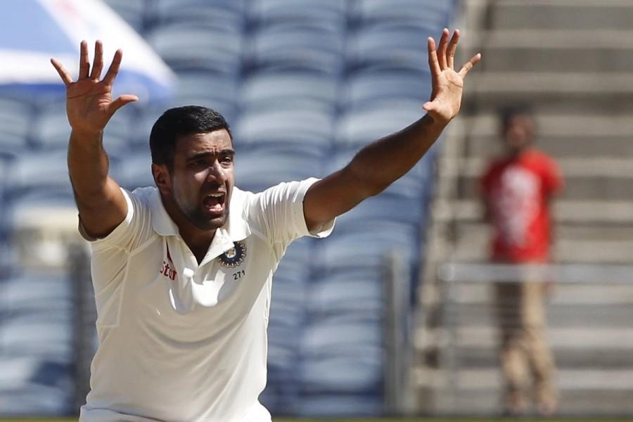 Ashwin dismissed Steve O'Keefe to put an end to Australia's second innings at the stroke of lunch. The visitors now have a lead of 440 runs. Ashwin was the most successful among the Indian bowlers with figures of 4/119. Jadeja and fast bowler Umesh Yadav clinched three and two wickets respectively, while rookie off-spinner Jayant Yadav had one scalp to his name. India vs Australia,Ind vs Aus,Ind vs Aus score,Ind vs Aus Test series,Ind vs Aus 1st Test,Ind vs Aus day 3