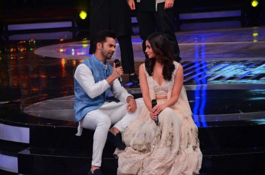 Bollywood actor Varun Dhawan and Alia Bhatt promote Badrinath Ki Dulhania on Dil Hai Hindustani on February 24, 2017.