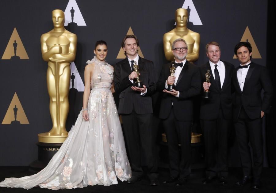 Best Animated Feature Film winners Byron Howard, Rich Moore and Clark Spencer for Zootopia pose with presenters Hailee Steinfeld and Gael Garcia Bernal. Viola Davis,Sylvain Bellemare,Mahershala Ali,Oscar 2017 winners,Oscar 2017,Oscar 2017 winners pics,Oscar 2017 winners images,Oscar 2017 winners photos,Oscar 2017 winners stills,Oscar 2017 winners pictures