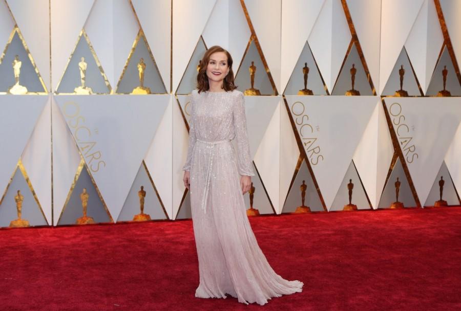 Isabelle Huppert Ruth Negga,Hailee Steinfeld,Isabelle Huppert,Viola Davis,Halle Berry,Mahershala,Karlie Kloss,Taraji P Henson,John Legend,Chrissy Teigen,Emma Stone,Oscars 2017 red carpet