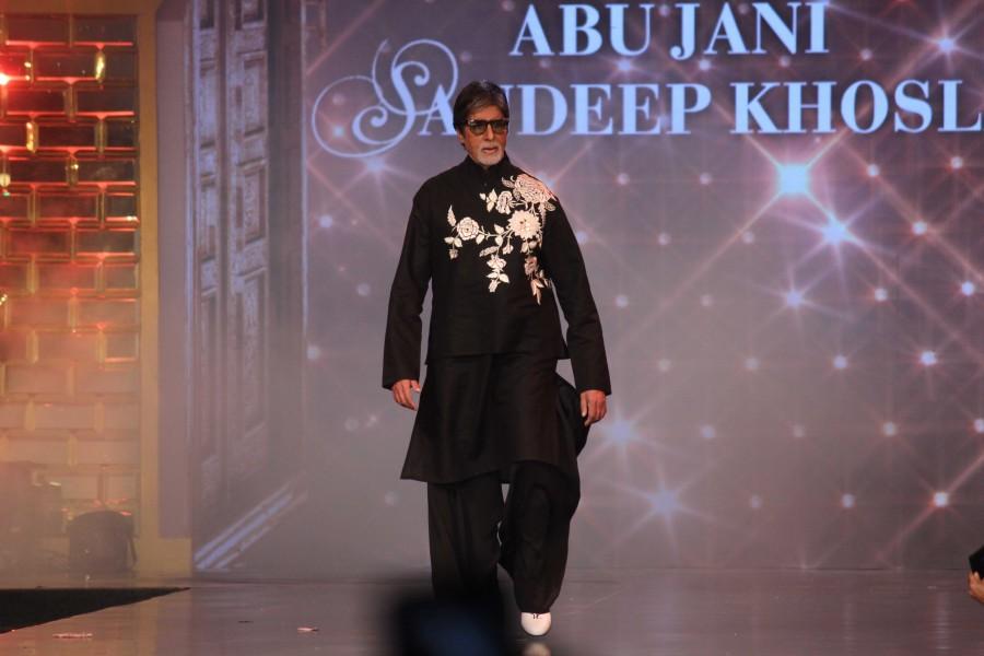 On the professional front, Amitabh will be seen in "Sarkar 3" and will also be seen sharing screen space with superstar Aamir Khan in the upcoming film "Thugs Of Hindostan". Megastar Amitabh Bachchan,Amitabh Bachchan,Abu Jani,Sandeep Khosla,Amitabh Bachchan walks fashion ramp,Amitabh Bachchan fashion ramp,Amitabh Bachchan latest pics,Amitabh Bachchan latest images,Amitabh Bachchan latest photos,Amitabh Bachchan latest stills