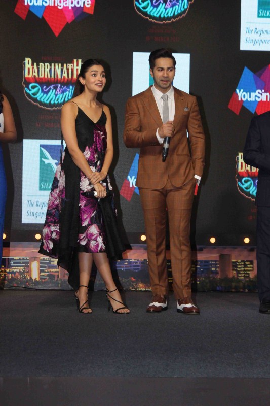 Bollywood actors Varun Dhawan and Alia Bhatt spotted during the press conference of Singapore Tourism Board to promote film Badrinath Ki Dulhania in Mumbai on February 27, 2017. Varun Dhawan and Alia Bhatt,Varun Dhawan,Alia Bhatt,Badrinath Ki Dulhania,Badrinath Ki Dulhania promotion,Badrinath Ki Dulhania movie promotion