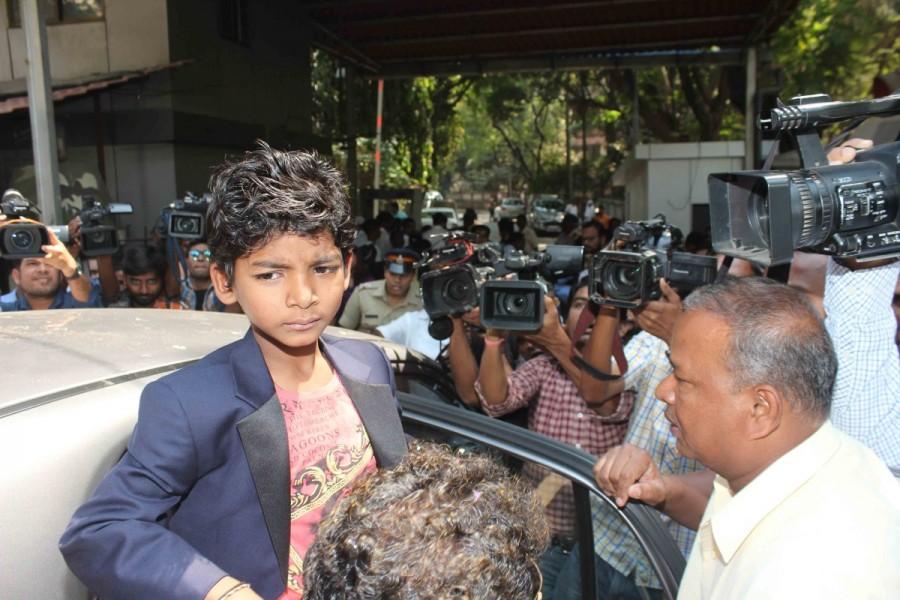 Bollywood actor Sunny Pawar meets Uddhav Thackeray in Mumbai on March 2, 2017. Sunny, who starred in film Lion arrived in Mumbai after attending the 89th Academy Awards in Los Angeles. Lion star Sunny Pawar,Sunny Pawar,Sunny Pawar meets Uddhav Thackeray,Uddhav Thackeray,Lion star Sunny Pawar pics,Sunny Pawar pics,sunny pawar dev patel,Sunny Pawar images,Sunny Pawar phoots,Sunny Pawar stills,Sunny Pawar pictures