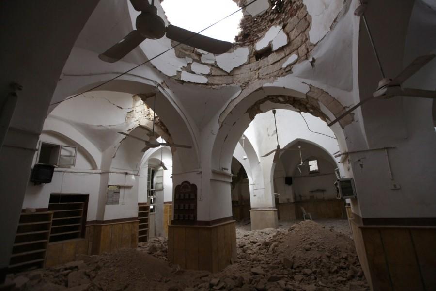 A general view shows the damaged interior of the Grand mosque in the northern Syrian town of al-Bab, Syria, February 28, 2017. Syria,Al-Bab after Islamic State,Islamic State,Syrian city,Islamic State militants,Turkish-backed rebels