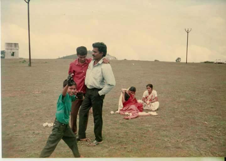 Check out South Indian actor Dhanush's rare and unseen childhood pictures. Dhanush,actor Dhanush,Dhanush childhood pictures,Dhanush childhood pics,Dhanush childhood images,Dhanush childhood photos,Dhanush childhood stills,Dhanush rare pics,Dhanush rare images,Dhanush rare photos,Dhanush rare stills,Dhanush rare pictures