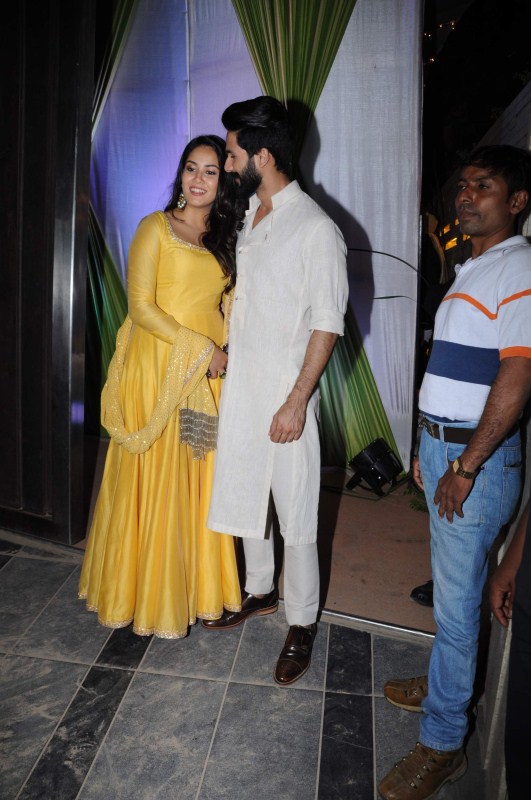 Bollywood actor Shahid Kapoor with his wife Mira Rajput at Mandana Karimi-Gaurav Gupta’s wedding. Shahid Kapoor,Mira Rajput,Shahid Kapoor and Mira Rajput,Shahid Kapoor and Mira Rajput pics,Shahid Kapoor and Mira Rajput images,Shahid Kapoor and Mira Rajput photos,Shahid Kapoor and Mira Rajput stills,Shahid Kapoor and Mira Rajput pictures,Mandana Karimi