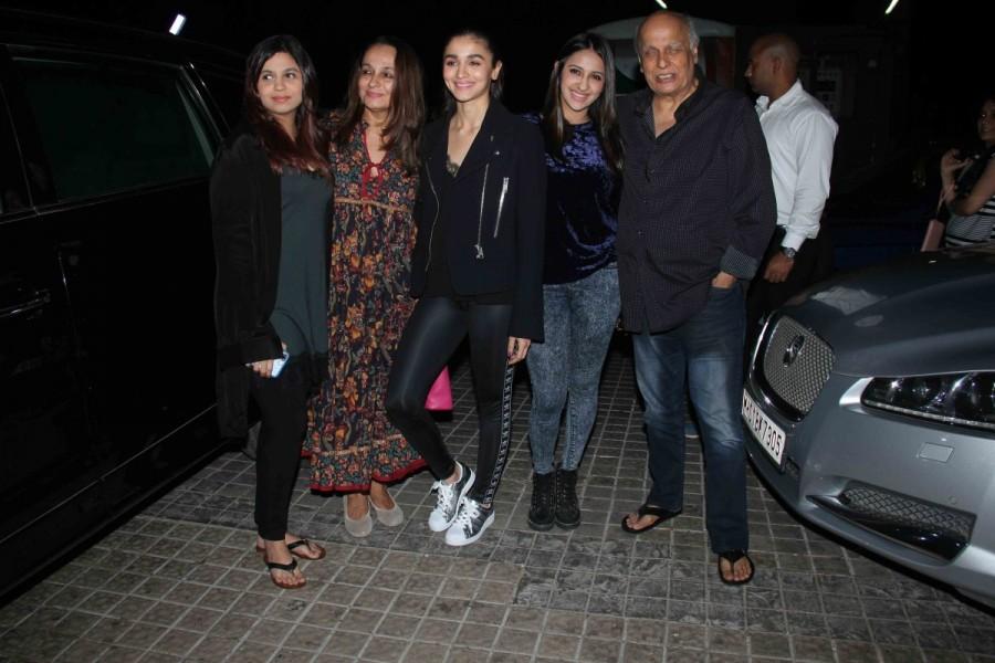Badrinath Ki Dulhania special screening held at Mumbai. Celebs like Varun Dhawan, Alia Bhatt, Karan Johar, Ayan Mukerji, David Dhawan, Manish Malhotra, Karuna Dhawan and others graced the event. Badrinath Ki Dulhania special screening,Badrinath Ki Dulhania,Varun Dhawan,Alia Bhatt,Karan Johar,Ayan Mukerji,David Dhawan,Manish Malhotra,Karuna Dhawan,Badrinath Ki Dulhania special screening pics,Badrinath Ki Dulhania special screening images,Badrinath