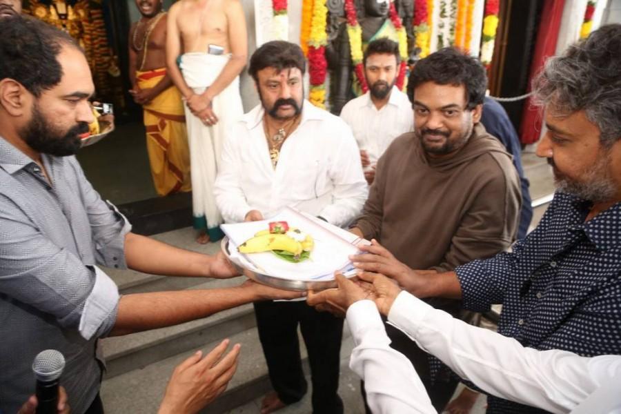 Nandamuri Balakrishna's 101st film launched today at a temple in KPHB at Hyderabad. Celebs like SS Rajamouli, Boyapati Srinu, Nara Rohit, Ali, Krish, Korrapati Ranganatha Sai, Anand Prasad, A. Kodandarami Reddy, Nandamuri Ramakrishna also participated in the Pooja ceremony. Rajamouli,Boyapati,SS Rajamouli,Balakrishna-Puri movie launch,Balakrishna,Balakrishna-Puri movie launch pics,Balakrishna-Puri movie launch images,Balakrishna-Puri movie launch photos,Balakrishna-Puri movie launch stills,Balakrishna-Puri movie launch pictu