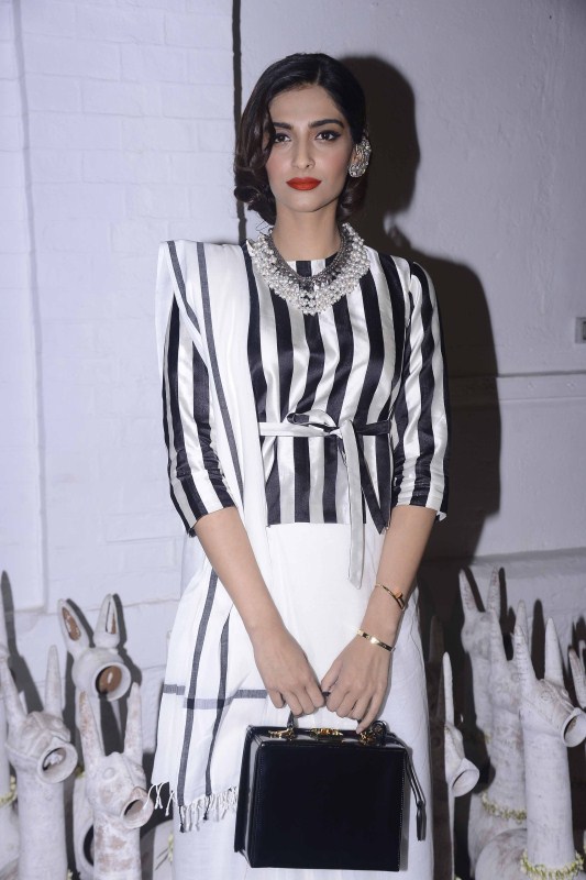 Bollywood actress Sonam Kapoor spotted during the opening of Raw Mango's store, in Mumbai on March 9, 2017. Sonam Kapoor,Soha Ali Khan,Konkona Sen Sharma,Kiran Rao,Raw Mango store launch,Raw Mango store launch pics,Raw Mango store launch images,Raw Mango store launch photos,Raw Mango store launch stills,Raw Mango store launch pictures