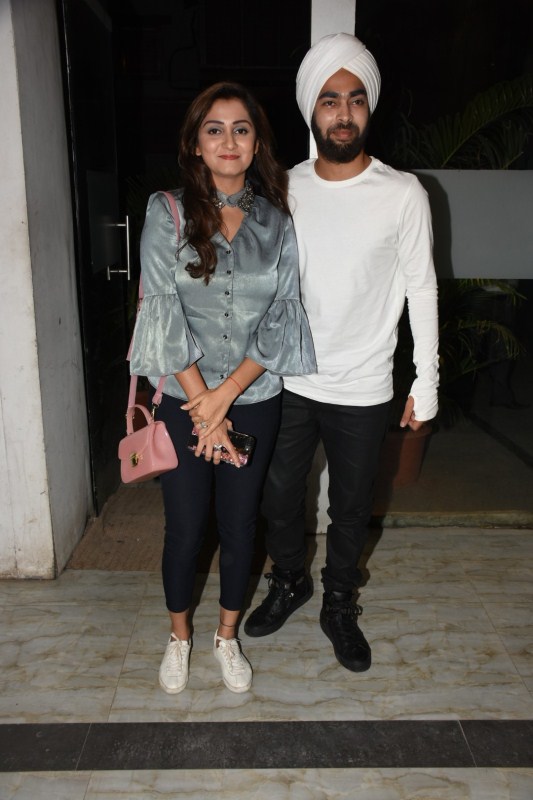 Present at the party were, Varun Sharma, Manjot Singh, Ali Fazal, Mrighdeep Singh Lamba, producer Ritesh Sidhwani amongst others. The entire cast got emotional and were equally excited as the film will now be presented to the audiences. Fukrey 2,Fukrey 2 cast,Fukrey 2 celebrations
