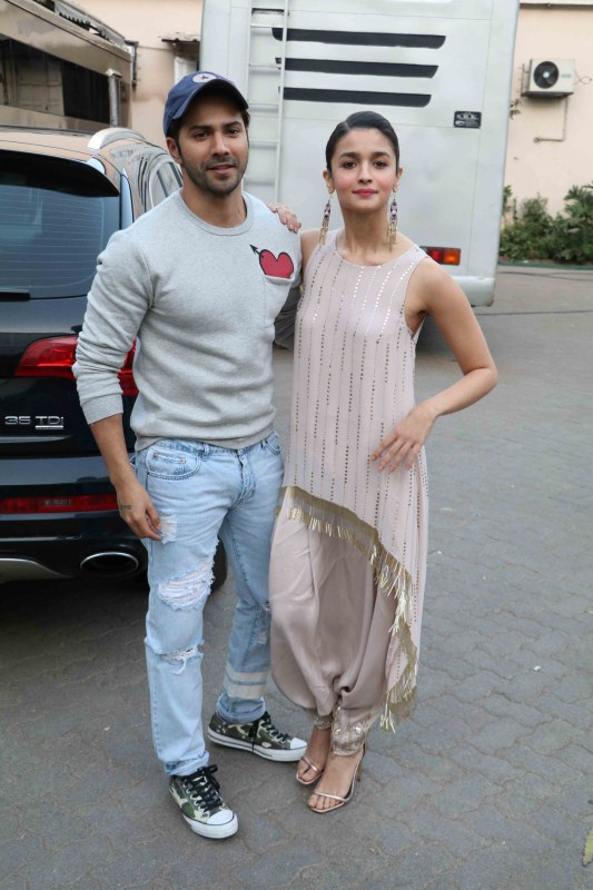 Bollywood actor Alia Bhatt and Varun Dhawan spotted at Mehboob studio for Badrinath Ki Dulhania promotion. Alia Bhatt and Varun Dhawan,Varun Dhawan and Alia Bhatt,Badrinath Ki Dulhania,Badrinath Ki Dulhania promotion,Badrinath Ki Dulhania movie promotion,Alia Bhatt,Varun Dhawan
