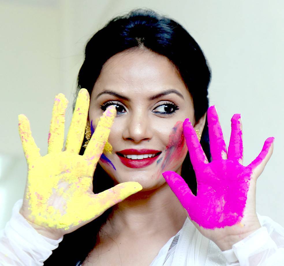 Bollywood actress Neetu Chandra poses during the Holi celebration photo shoot in Mumbai on March 8, 2017. Neetu Chandra,actress Neetu Chandra,hot Neetu Chandra,Neetu Chandra Holi photo shoot,Neetu Chandra Holi photo shootpics,Neetu Chandra Holi photo shoot images,Neetu Chandra Holi photo shoot photos,Neetu Chandra latest pics,Neetu Chandra latest images,Neetu