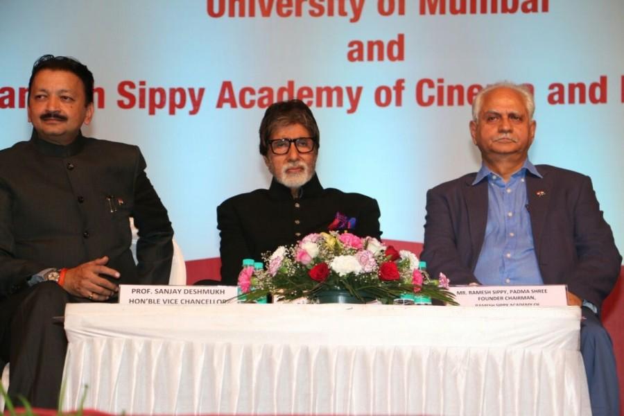 Launch of Academic programmes in Film and Entertainment by Mr Amitabh Bachchan. Amitabh Bachchan,actor Amitabh Bachchan,Academic programmes,Amitabh Bachchan latest pics,Amitabh Bachchan latest images,Amitabh Bachchan latest photos,Amitabh Bachchan latest stills,Amitabh Bachchan latest pictures