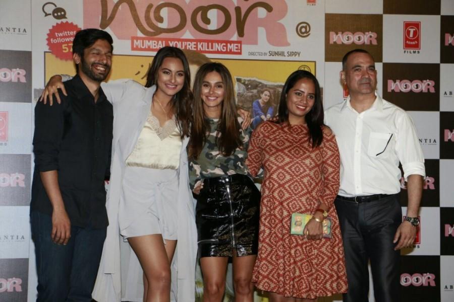Bollywood movie Noor Trailer launched at Audi 3, Cinepolis in Mumbai. Celebs like Sonakshi Sinha, director Sunhil Sippy, producers Bhushan Kumar, Krishan Kumar & Vikram Malhotra with primary cast Kanan Gill, Shibani Dandekar, Smita Tambe and Manish Chaudhary spotted at the event. Sonakshi Sinha,Noor trailer launch,Noor trailer,Noor trailer launch pics,Noor trailer launch images,Noor trailer launch photos,Noor trailer launch stills,Noor trailer launch pictures,Sunhil Sippy,Bhushan Kumar,Krishan Kumar